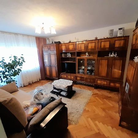 Apartament Straja - Lupeni  Eksteriør billede