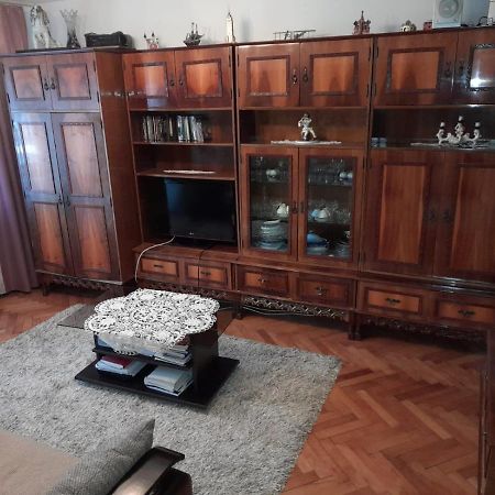 Apartament Straja - Lupeni  Eksteriør billede
