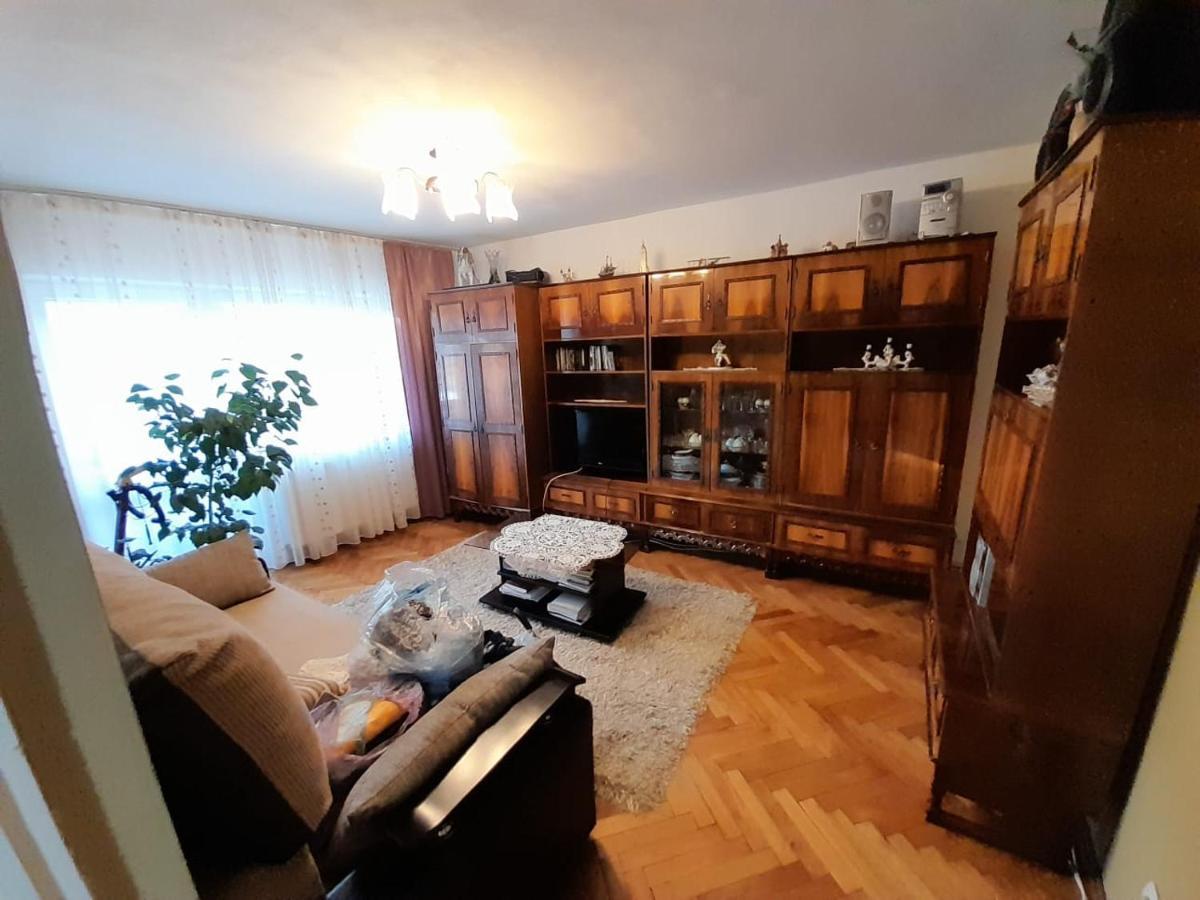 Apartament Straja - Lupeni  Eksteriør billede