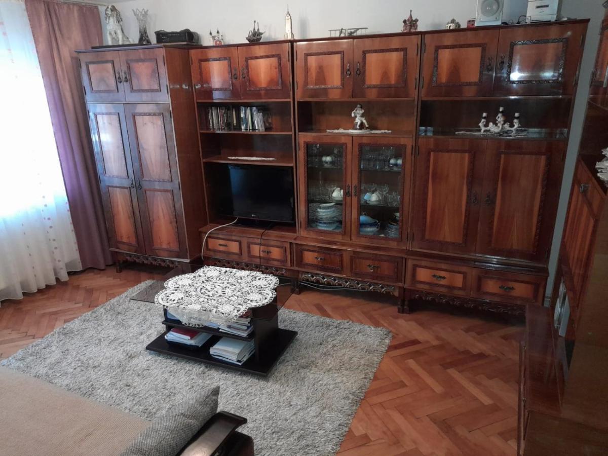 Apartament Straja - Lupeni  Eksteriør billede